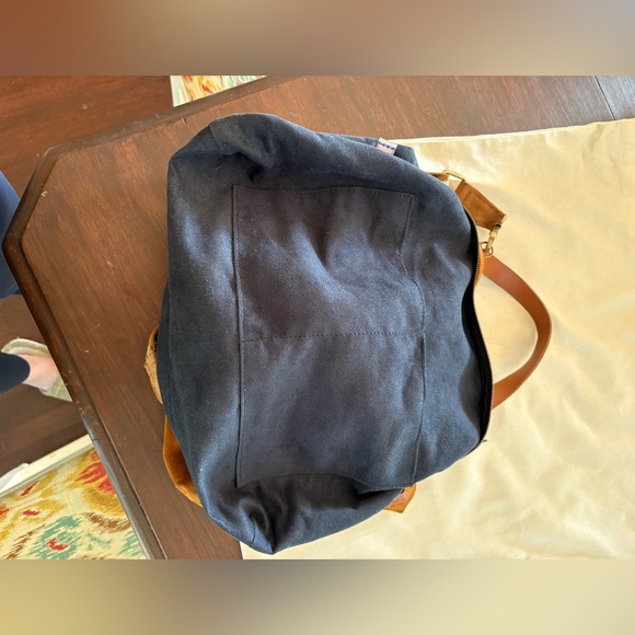 Parker Thatch Charlie Suede Top-Handle Tote Bag in Caramel Brown - Picture 10 of 16